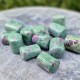 rubis sur fuchsite