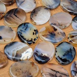 Agate - galet plat